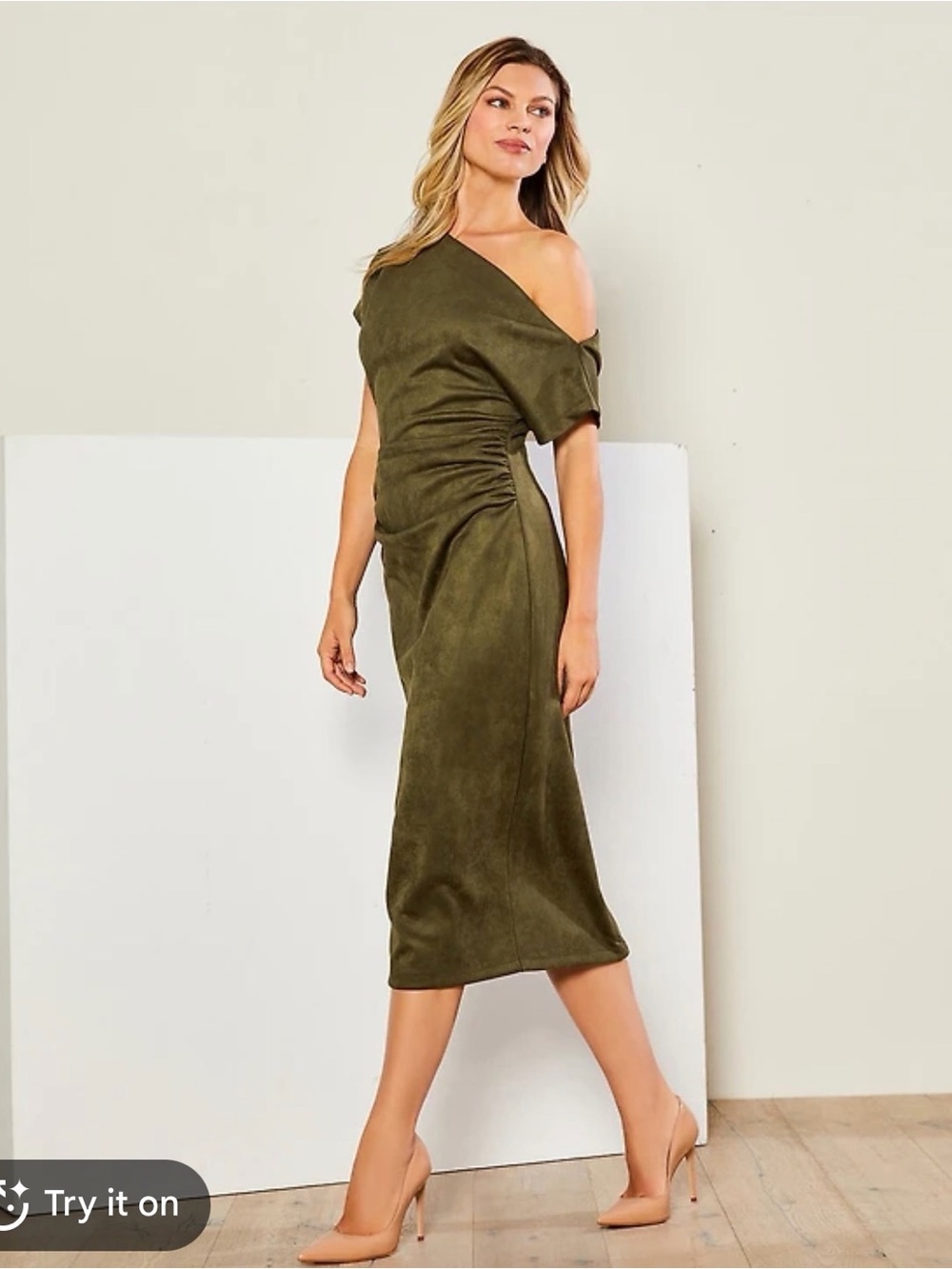 Gibson Latimer Olive One-Shoulder Ruched Midi Dress